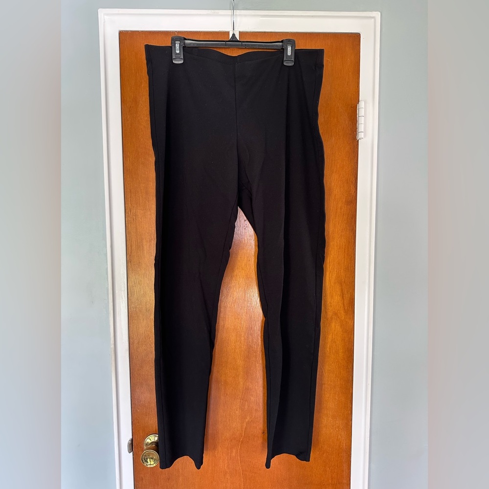 Eileen Fisher EUC Women's Black Leggings
